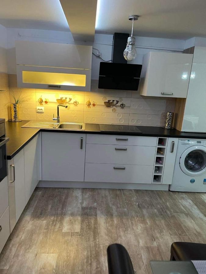 Apartament Ema Bistriţa Eksteriør bilde
